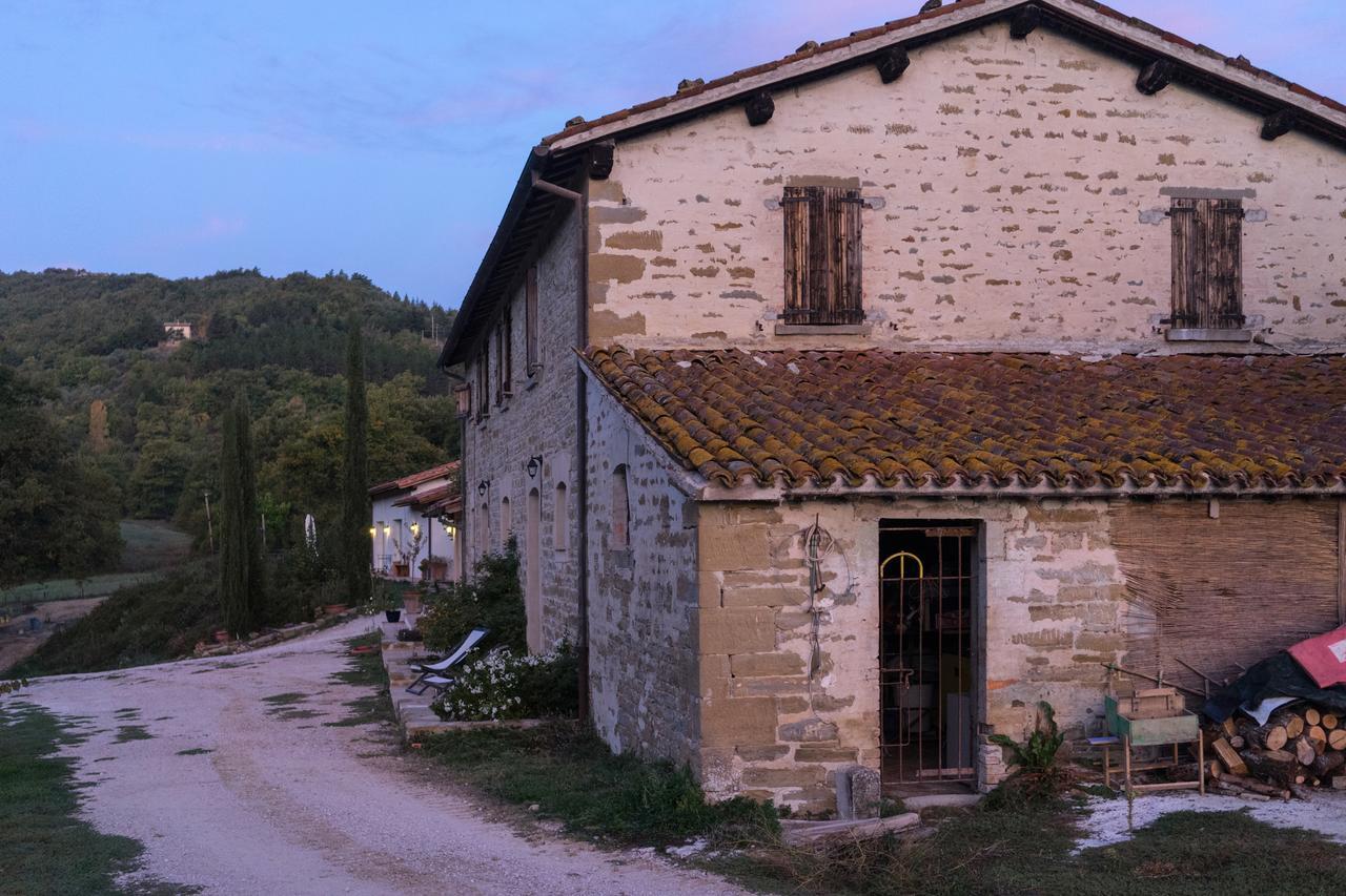 Agriturismo L'Oca Blu Hotel Gubbio Esterno foto